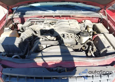 2004 Ford Explorer Xls z USA, uszkodzony, nr VIN 1FMZU62K84ZA59565